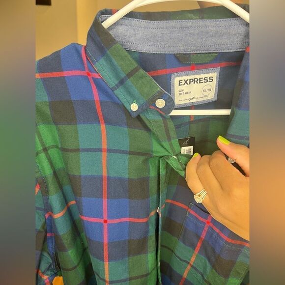 Express plaid button up shirt - Picture 4 of 4